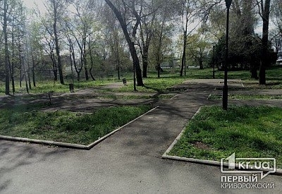 В Кривом Роге воруют лавки Фото № 0 В Кривом Роге воруют лавки Фото № 0