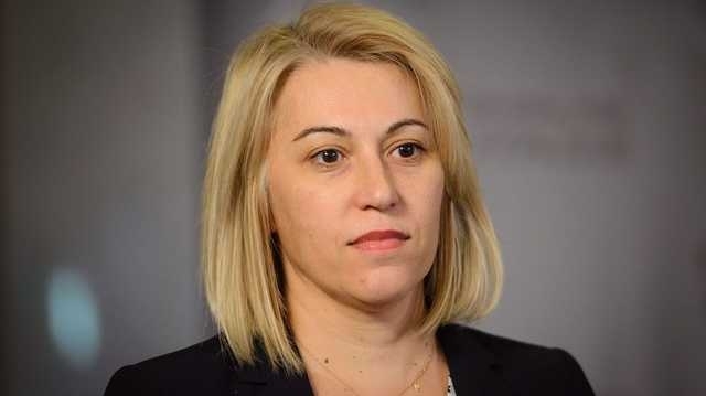 В новом парламенте Украины первая отставка министра (ФОТО) Фото № 0 В новом парламенте Украины первая отставка министра (ФОТО) Фото № 0