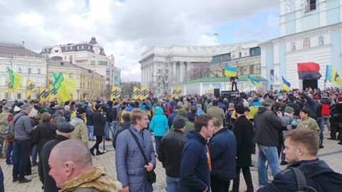 В Киеве украинцы вышли на В Киеве украинцы вышли на