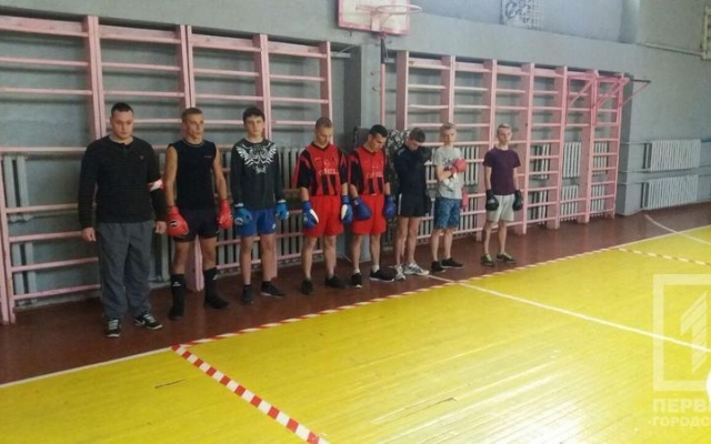 В Кривом Роге впервые прошли соревнования по смешанным единоборствам Фото № 2 В Кривом Роге впервые прошли соревнования по смешанным единоборствам Фото № 2
