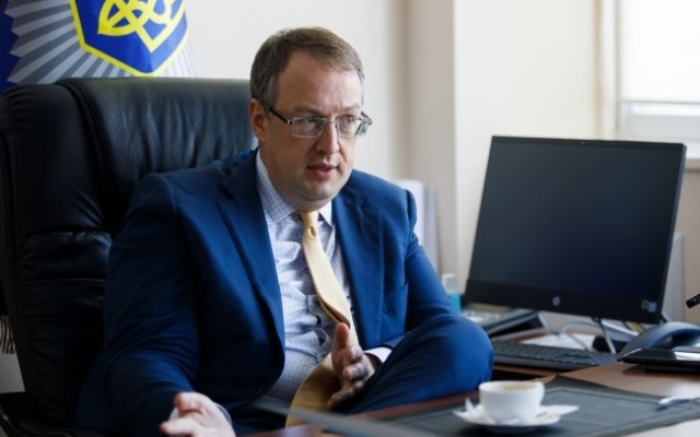 Не только штраф, но и уголовная ответственность: в МВД планируют ужесточить наказание за оскорбление полицейских Фото № 0 Не только штраф, но и уголовная ответственность: в МВД планируют ужесточить наказание за оскорбление полицейских Фото № 0