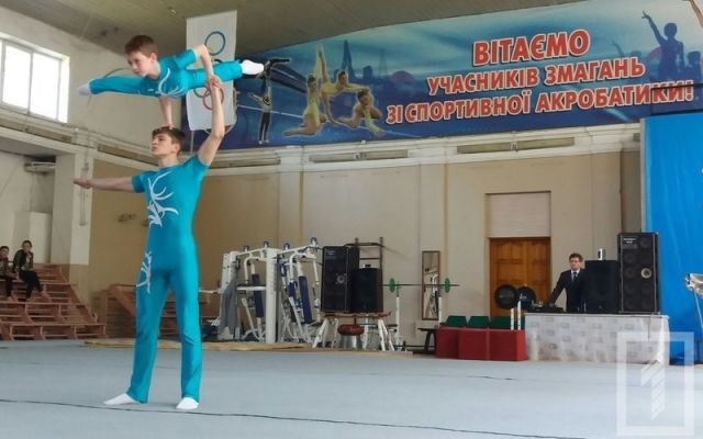 В Кривом Роге прошли областные соревнования по акробатике Фото № 8 В Кривом Роге прошли областные соревнования по акробатике Фото № 8