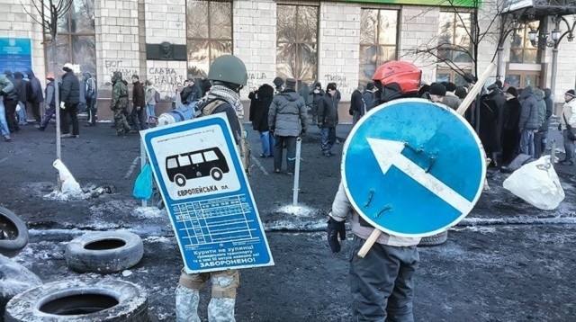 Как это было: в сети показали подборку впечатляющих снимков времен Майдана Фото № 2 Как это было: в сети показали подборку впечатляющих снимков времен Майдана Фото № 2