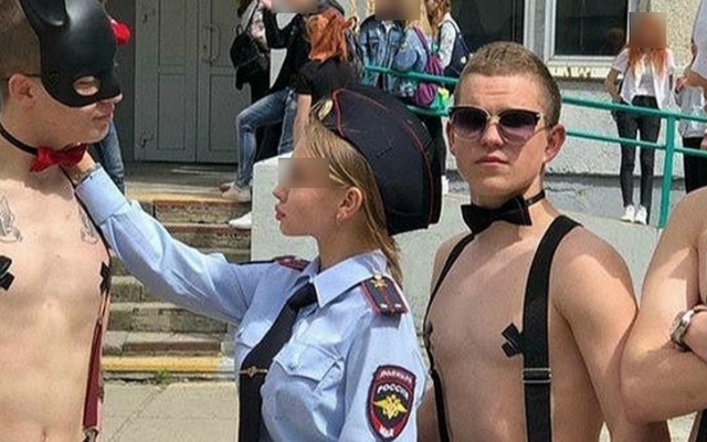 БДСМ-вечеринка на выпускном: в Сети обсуждают видео из российской школы Фото № 0 БДСМ-вечеринка на выпускном: в Сети обсуждают видео из российской школы Фото № 0