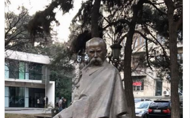 Кривой Рог присоединился ко всемирному флешмобу ко Дню рождения Тараса Шевченко Фото № 27 Кривой Рог присоединился ко всемирному флешмобу ко Дню рождения Тараса Шевченко Фото № 27