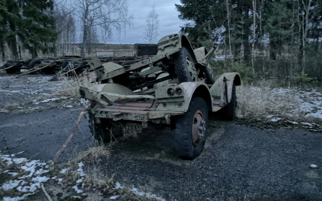Нашли заброшенную военную базу СССР: на ней осталось много техники (ФОТО) Фото № 5 Нашли заброшенную военную базу СССР: на ней осталось много техники (ФОТО) Фото № 5