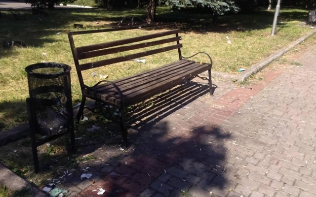 Парк возле ДК Центрального ГОКа в Кривом Роге приводит криворожан в ужас Фото № 13 Парк возле ДК Центрального ГОКа в Кривом Роге приводит криворожан в ужас Фото № 13