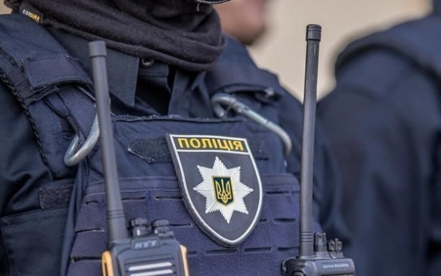 В Одессе торговца чаем и кофе правоохранители скрутили и повалили на землю (ВИДЕО) Фото № 0 В Одессе торговца чаем и кофе правоохранители скрутили и повалили на землю (ВИДЕО) Фото № 0