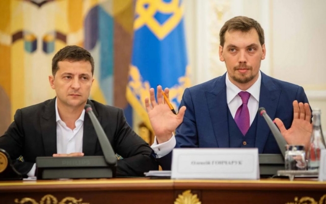 Зеленский отреагировал на обыски в офисах канала Зеленский отреагировал на обыски в офисах канала