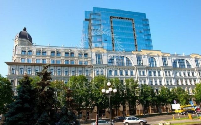 В Киеве захватили отделение банка: есть заложники Фото № 0 В Киеве захватили отделение банка: есть заложники Фото № 0