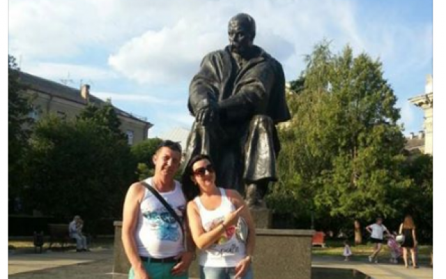 Кривой Рог присоединился ко всемирному флешмобу ко Дню рождения Тараса Шевченко Фото № 13 Кривой Рог присоединился ко всемирному флешмобу ко Дню рождения Тараса Шевченко Фото № 13