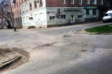 Депутаты предложили создать комиссию по качеству дорог Фото № 0 Депутаты предложили создать комиссию по качеству дорог Фото № 0