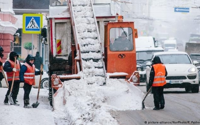 Замело: 174 населенных пункта в Украине сидят без света Фото № 0 Замело: 174 населенных пункта в Украине сидят без света Фото № 0