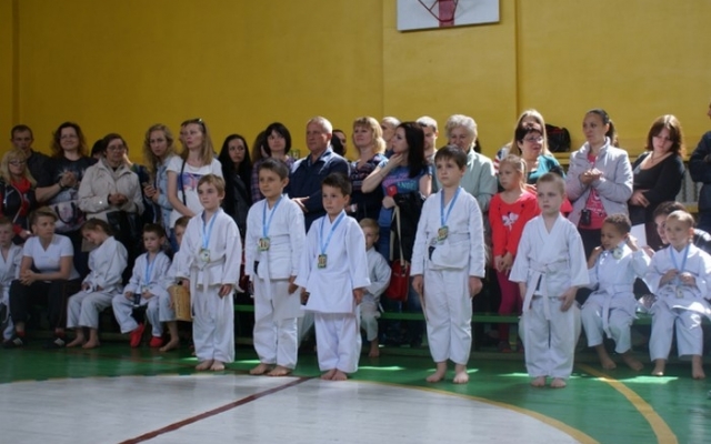 В городе провели чемпионат по Фунакоши Шотокан Каратэ Фото № 8 В городе провели чемпионат по Фунакоши Шотокан Каратэ Фото № 8