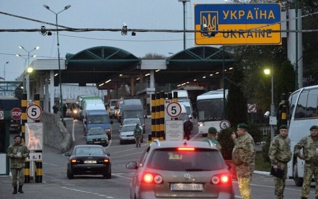С сегодяшнего дня Польша изменила правила въезда для украинцев Фото № 0 С сегодяшнего дня Польша изменила правила въезда для украинцев Фото № 0