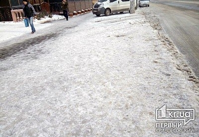 Куда в Кривом Роге не доехала снегоуборочная техника? Фото № 0 Куда в Кривом Роге не доехала снегоуборочная техника? Фото № 0