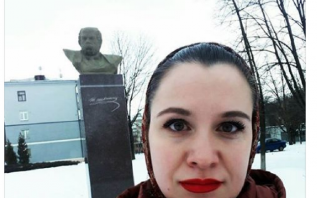 Кривой Рог присоединился ко всемирному флешмобу ко Дню рождения Тараса Шевченко Фото № 28 Кривой Рог присоединился ко всемирному флешмобу ко Дню рождения Тараса Шевченко Фото № 28