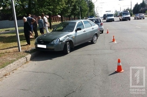 ДТП в Кривом Роге: столкнулись Daewoo и Lada Фото № 0 ДТП в Кривом Роге: столкнулись Daewoo и Lada Фото № 0