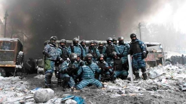 Как это было: в сети показали подборку впечатляющих снимков времен Майдана Фото № 6 Как это было: в сети показали подборку впечатляющих снимков времен Майдана Фото № 6