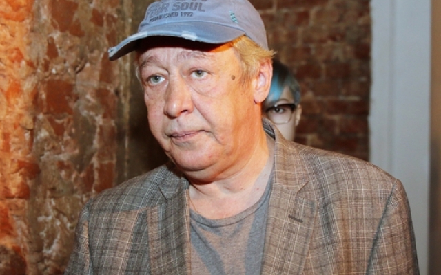 Актер Ефремов, совершивший смертельное ДТП, прошел психиатрическую экспертизу Фото № 0 Актер Ефремов, совершивший смертельное ДТП, прошел психиатрическую экспертизу Фото № 0