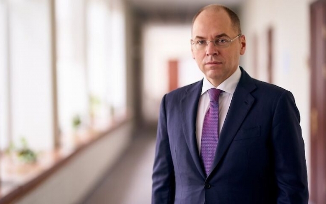 Максим Степанов объяснил, почему в период карантина нельзя продавать одежду, но можно Максим Степанов объяснил, почему в период карантина нельзя продавать одежду, но можно