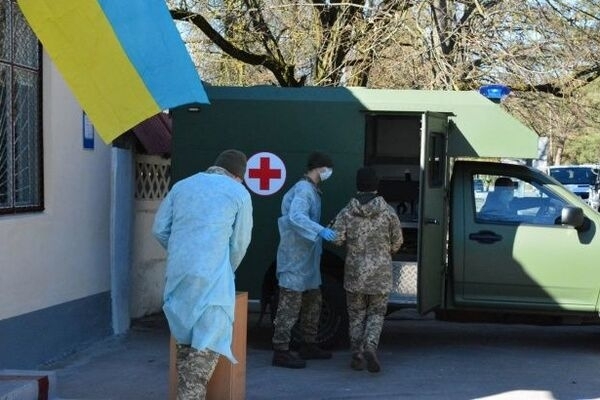 В ВСУ скончался первый человек от коронавируса: женщина работала в военной части Ивано-Франковска Фото № 0 В ВСУ скончался первый человек от коронавируса: женщина работала в военной части Ивано-Франковска Фото № 0