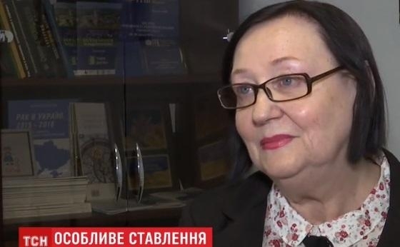 З Інституту раку звільнили скандальну лікарку через слова: З Інституту раку звільнили скандальну лікарку через слова: