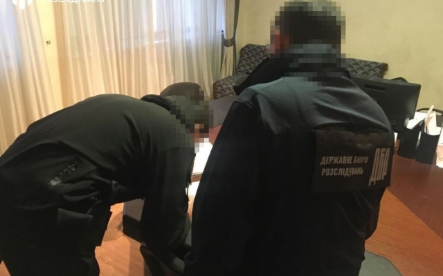 Очередная громкая ситуация с иностранцем в Одессе: патрульный оштрафовал жертву, получив деньги на личный счет (ФОТО) Фото № 0 Очередная громкая ситуация с иностранцем в Одессе: патрульный оштрафовал жертву, получив деньги на личный счет (ФОТО) Фото № 0