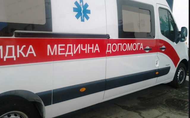 В Днепре прямо на улице мужчина вспорол свой живот по причине долгов (ФОТО 18+) Фото № 0 В Днепре прямо на улице мужчина вспорол свой живот по причине долгов (ФОТО 18+) Фото № 0