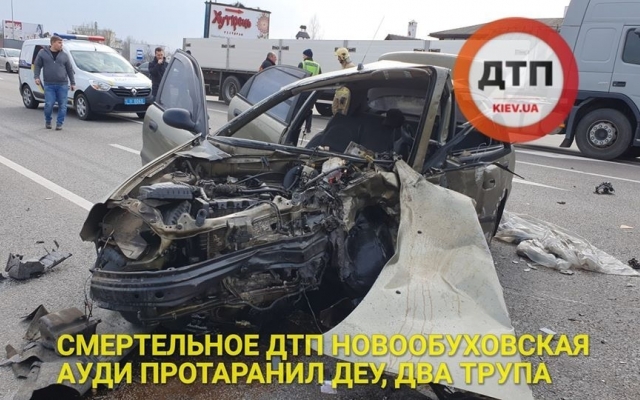 В ДТП под Киевом погиб известный боксер, партнер Усика по спаррингу (ФОТО, ВИДЕО 18+) Фото № 10 В ДТП под Киевом погиб известный боксер, партнер Усика по спаррингу (ФОТО, ВИДЕО 18+) Фото № 10