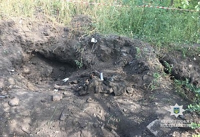 Убила и закопала: подробности в деле тела, найденного около ж/д путей Фото № 0 Убила и закопала: подробности в деле тела, найденного около ж/д путей Фото № 0