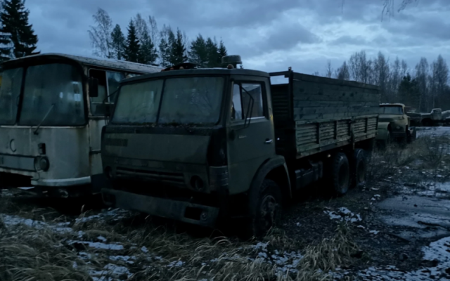Нашли заброшенную военную базу СССР: на ней осталось много техники (ФОТО) Фото № 1 Нашли заброшенную военную базу СССР: на ней осталось много техники (ФОТО) Фото № 1