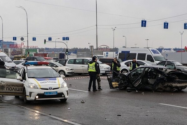 В столице произошло масштабное ДТП: масса пострадавших (ФОТО, ВИДЕО 18+) Фото № 5 В столице произошло масштабное ДТП: масса пострадавших (ФОТО, ВИДЕО 18+) Фото № 5