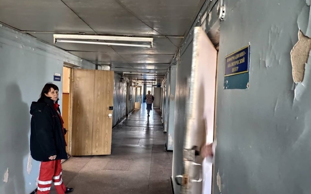Больница в Рубежном больше похожа на развалины: готова ли она принять больных коронавирусом? (ФОТО) Фото № 5 Больница в Рубежном больше похожа на развалины: готова ли она принять больных коронавирусом? (ФОТО) Фото № 5