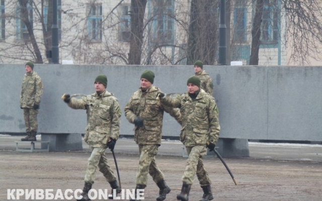 Кривой Рог готовится ко Дню освобождения Фото № 3 Кривой Рог готовится ко Дню освобождения Фото № 3