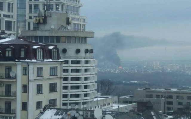 Пожежа на Русанівських садах у Києві Фото № 0 Пожежа на Русанівських садах у Києві Фото № 0