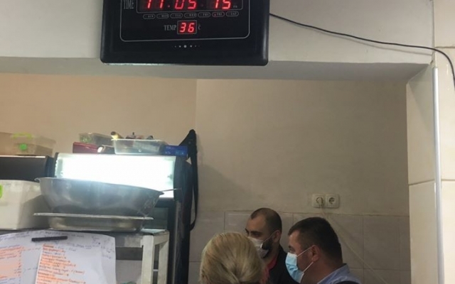 В одесском ресторане отравились шесть человек: среди пострадавших ребёнок Фото № 1 В одесском ресторане отравились шесть человек: среди пострадавших ребёнок Фото № 1