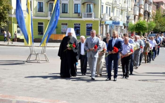 В Кривом Роге почтили память Алксандра Поля Фото № 1 В Кривом Роге почтили память Алксандра Поля Фото № 1