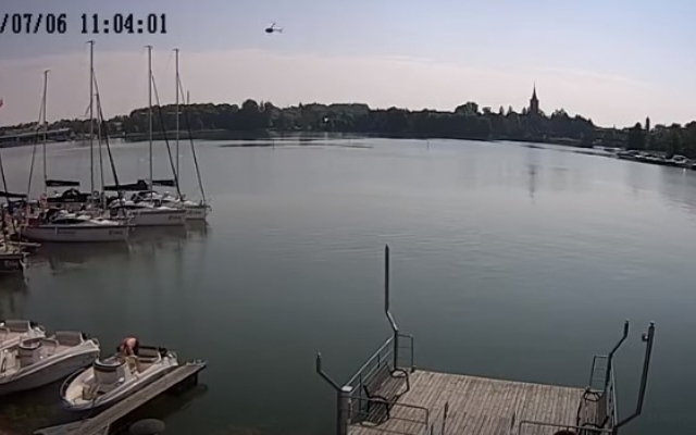 В Польше в озеро упал вертолет с украинцами на борту: видео крушения Фото № 1 В Польше в озеро упал вертолет с украинцами на борту: видео крушения Фото № 1