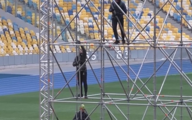 В Сети набирают популярность симуляторы дебатов Зеленского и Порошенко Фото № 0 В Сети набирают популярность симуляторы дебатов Зеленского и Порошенко Фото № 0