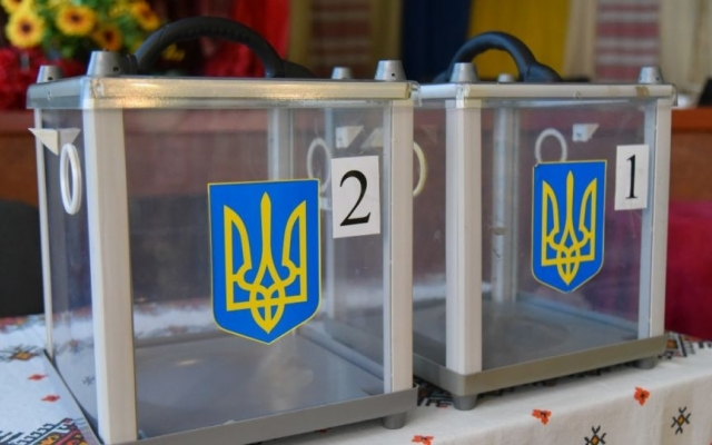 Преступление с благими намерениями: подросток украл избирательную урну, чтобы выращивать в ней улиток Фото № 0 Преступление с благими намерениями: подросток украл избирательную урну, чтобы выращивать в ней улиток Фото № 0