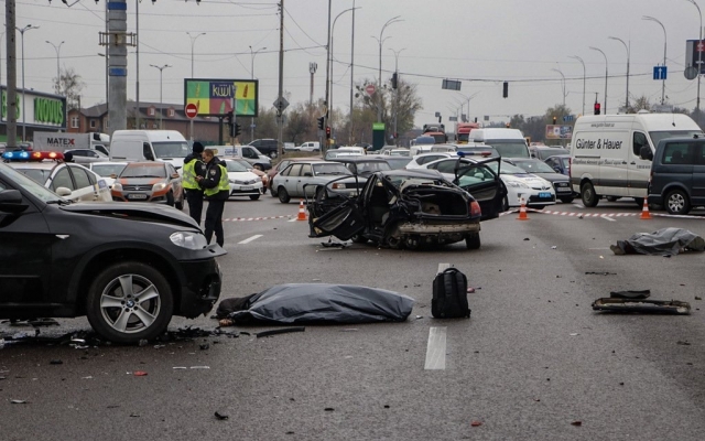 В столице произошло масштабное ДТП: масса пострадавших (ФОТО, ВИДЕО 18+) Фото № 1 В столице произошло масштабное ДТП: масса пострадавших (ФОТО, ВИДЕО 18+) Фото № 1