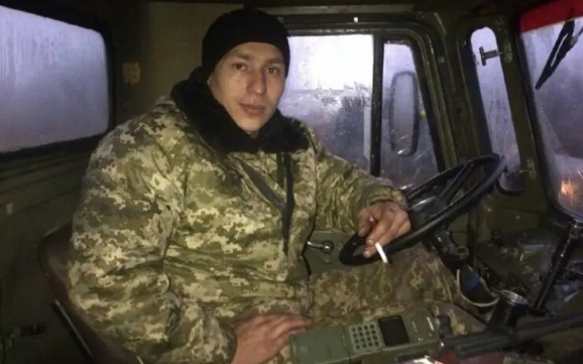 Полиция всю ночь искала захватчика Скрипника с помощью собак, тепловизоров, дронов и вертолета (ФОТО, ВИДЕО) Фото № 1 Полиция всю ночь искала захватчика Скрипника с помощью собак, тепловизоров, дронов и вертолета (ФОТО, ВИДЕО) Фото № 1