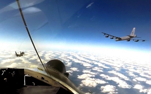 Три бомбардировщика США вошли в воздушное пространство Украины Фото № 0 Три бомбардировщика США вошли в воздушное пространство Украины Фото № 0