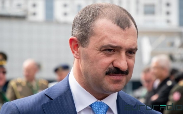 Александр Лукашенко передал полномочия президента Олимпийского комитета своему сыну (ВИДЕО) Фото № 0 Александр Лукашенко передал полномочия президента Олимпийского комитета своему сыну (ВИДЕО) Фото № 0