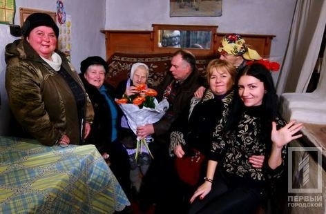 Криворожанка отметила 107-й днь рождения Фото № 0 Криворожанка отметила 107-й днь рождения Фото № 0