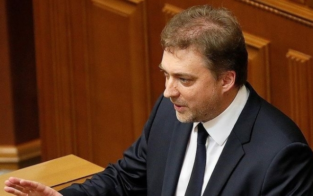 Министр обороны считает, что все военные должны знать английский для создания Министр обороны считает, что все военные должны знать английский для создания
