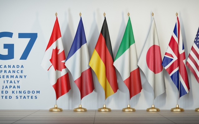 Послы G7 похвалили Украину и заявили о необходимости изменить Конституцию Фото № 0 Послы G7 похвалили Украину и заявили о необходимости изменить Конституцию Фото № 0