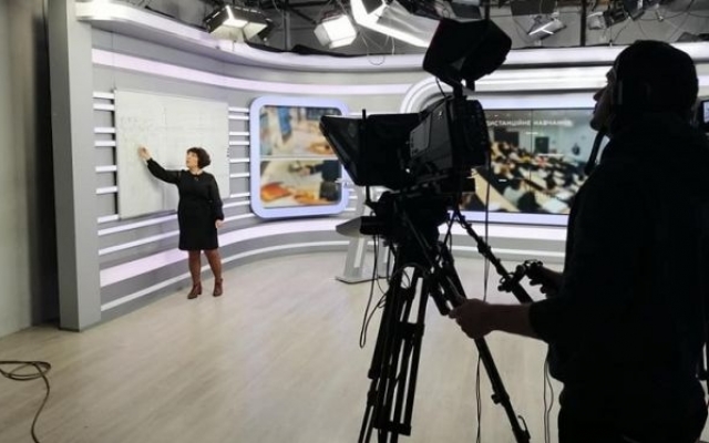 Стало известно, будут ли продолжать показывать «всеукраинскую школу онлайн» по телевидению Фото № 0 Стало известно, будут ли продолжать показывать «всеукраинскую школу онлайн» по телевидению Фото № 0