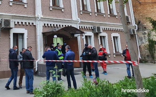 Народного депутата нашли застреленным в собственном офисе: подробности трагедии (ФОТО) Фото № 0 Народного депутата нашли застреленным в собственном офисе: подробности трагедии (ФОТО) Фото № 0